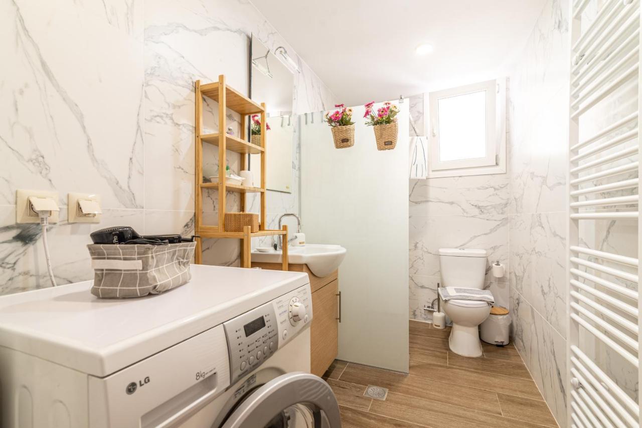 Sophia'S Comfortable Home With A Private Backyard Gazi Esterno foto