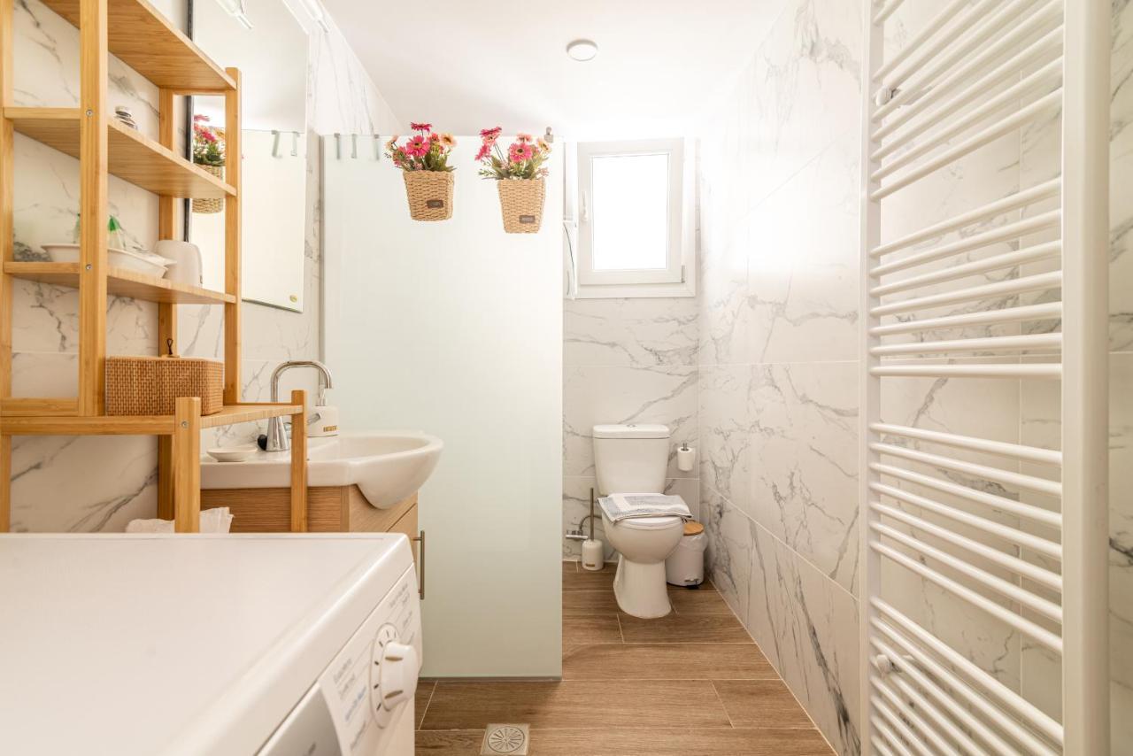 Sophia'S Comfortable Home With A Private Backyard Gazi Esterno foto